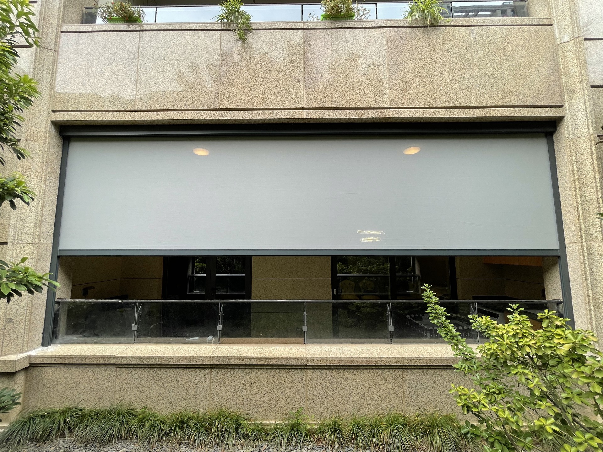 杭州超寬陽臺防風卷簾