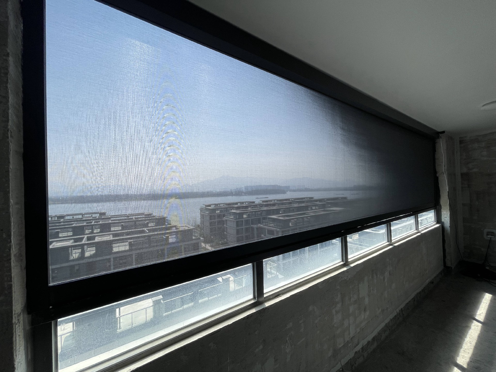 航城遮陽(yáng)防風(fēng)卷簾案例